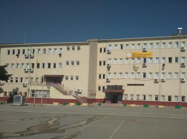 Finike Cumhuriyet Mesleki ve Teknik Anadolu Lisesi Fotoğrafı